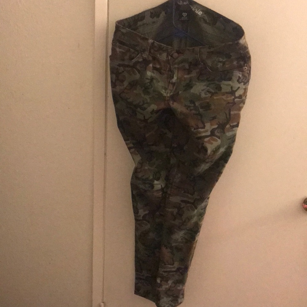 Camp pants